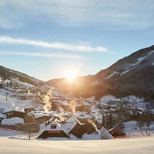 saalbach.600x600.jpg