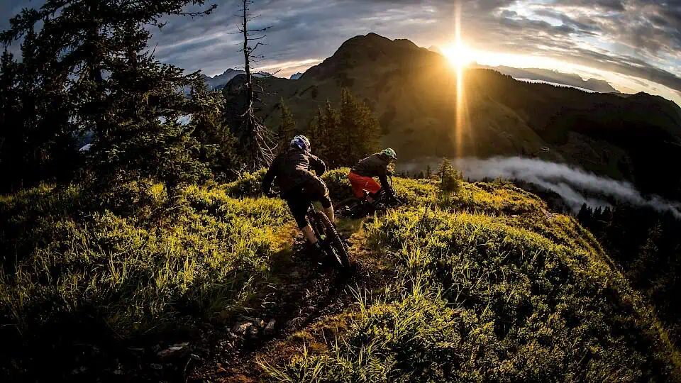 biken_in_saalbach_hinterglemm_mit_fabio_wibmer.960x540.jpg